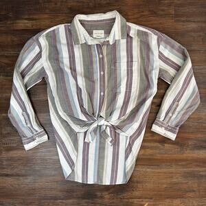 American Eagle oversized fit XS striped button up shirt tie front